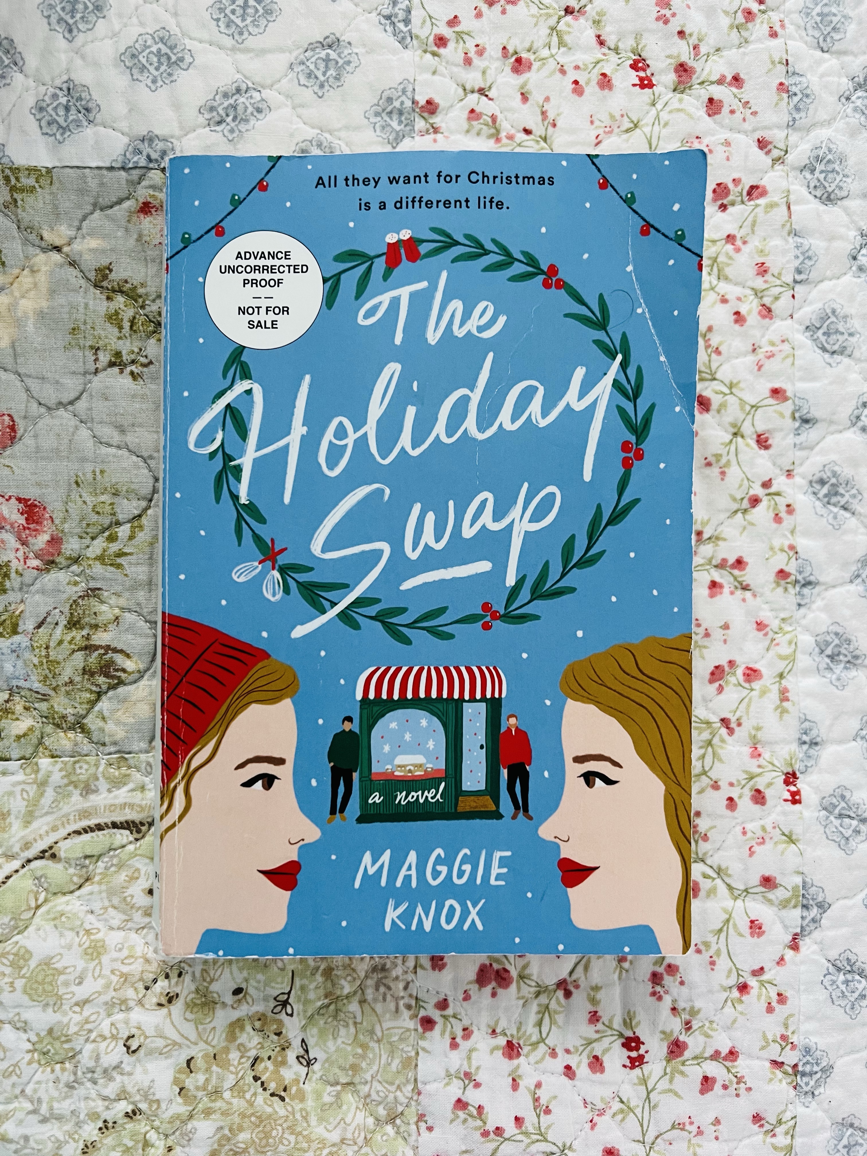 Blogmas 2022: Book Review: The Holiday Swap {Maggie Knox} – Book
